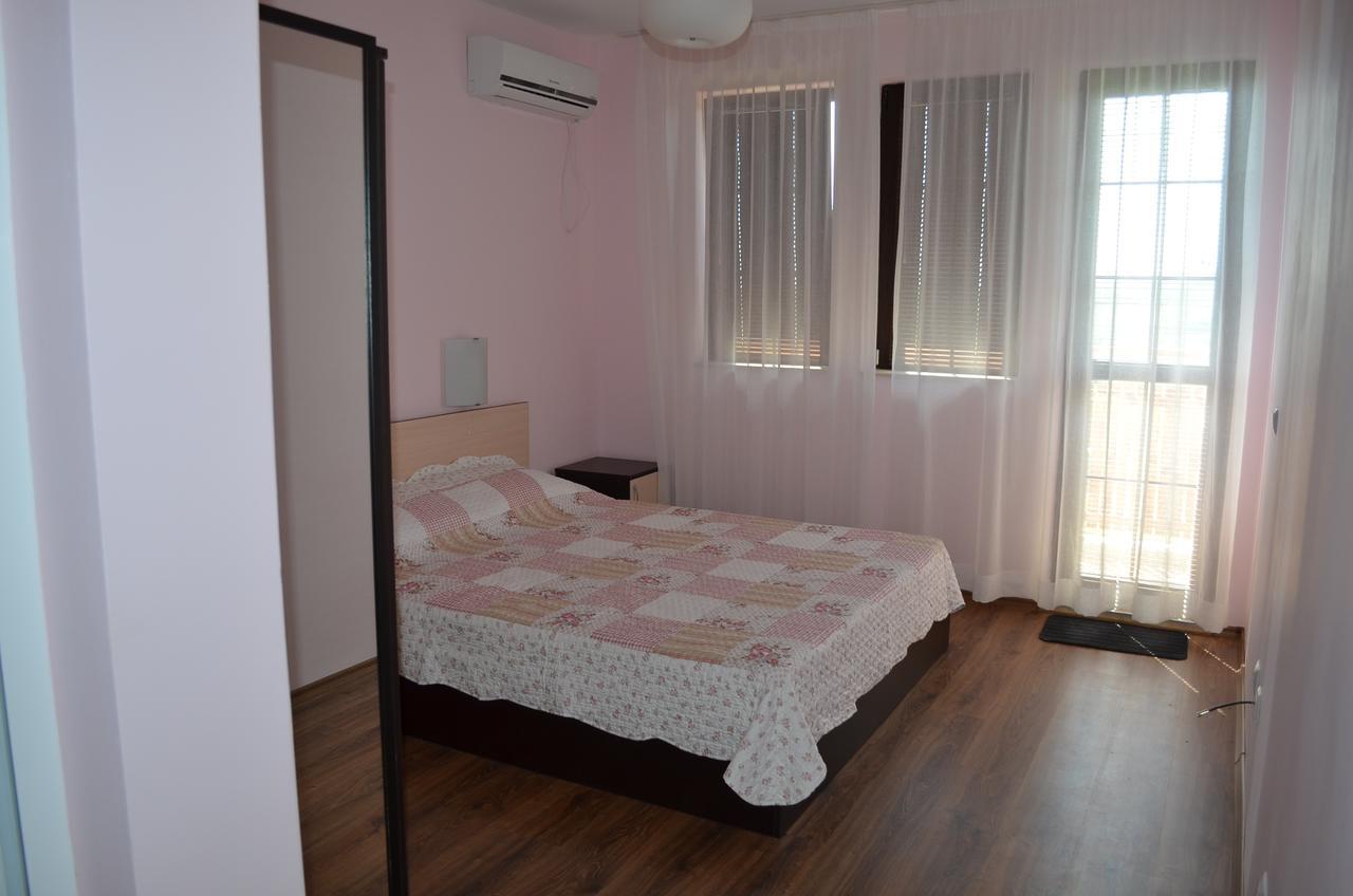 Vis Velika Bed and Breakfast Buitenkant foto