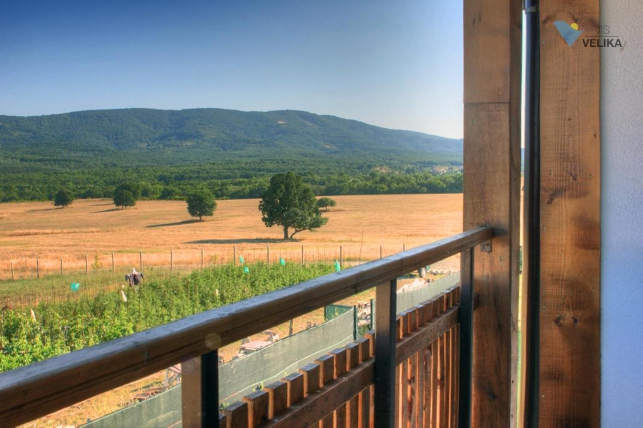 Vis Velika Bed and Breakfast Buitenkant foto