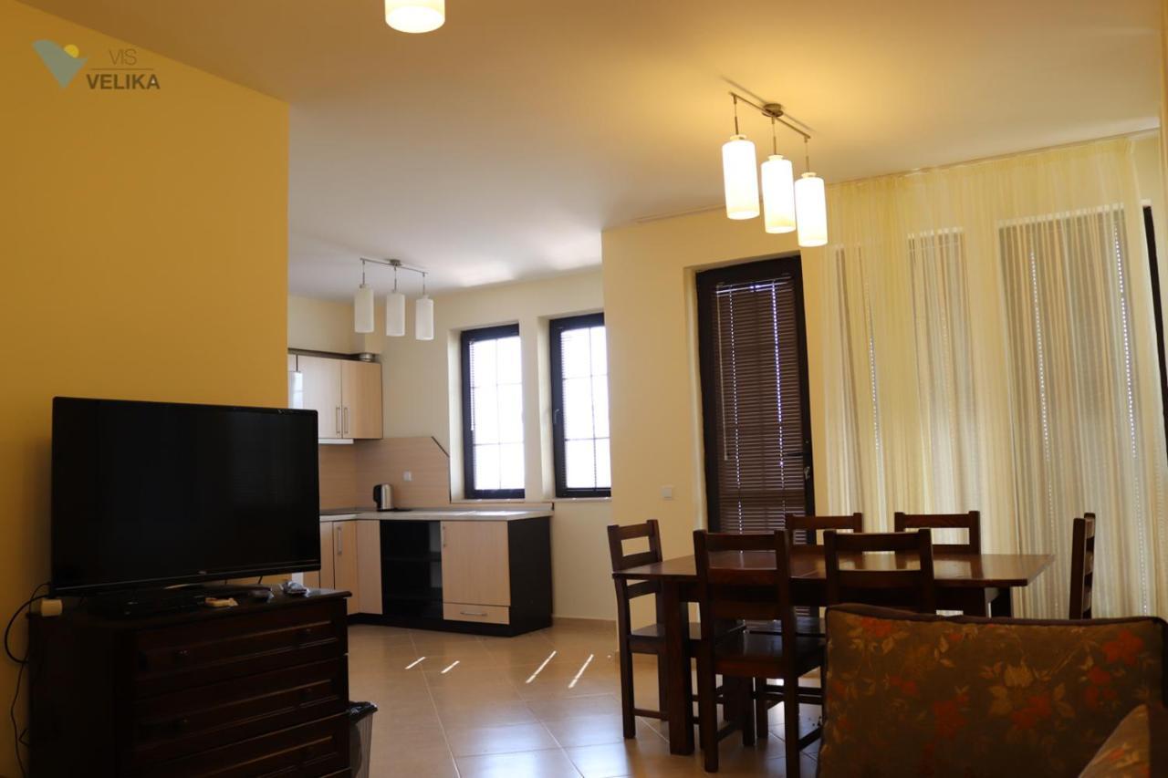 Vis Velika Bed and Breakfast Buitenkant foto
