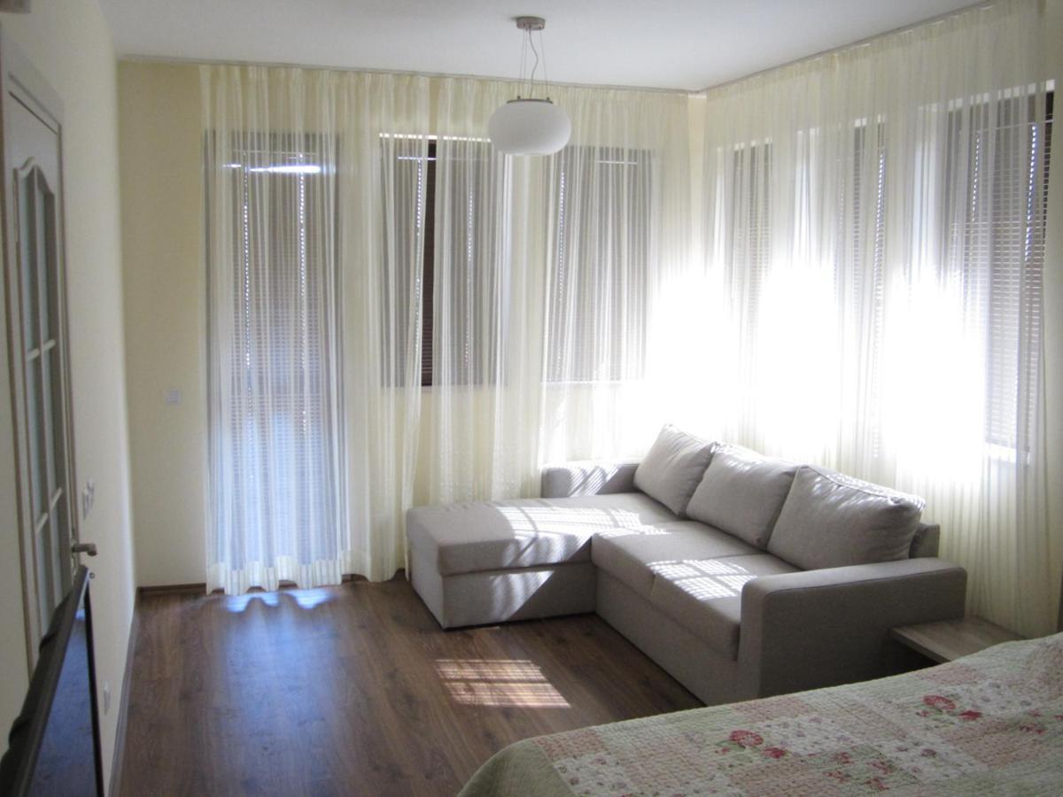 Vis Velika Bed and Breakfast Buitenkant foto
